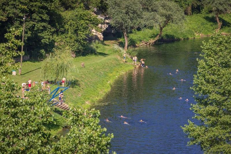 Apartman Melani Слуни Екстериор снимка