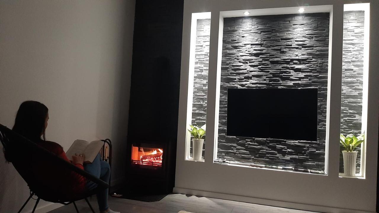 Apartman Melani Слуни Екстериор снимка